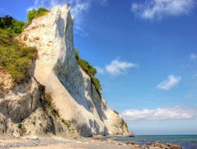 石龙，探寻最佳饮酒娱乐胜地之旅